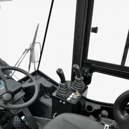 Дизельный вилочный погрузчик HANGCHA CPCD180-W25 Дизельный вилочный погрузчик HANGCHA CPCD180-W25